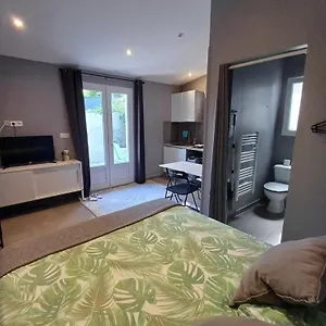 https://studio-meuble.fr-provencehotel.com